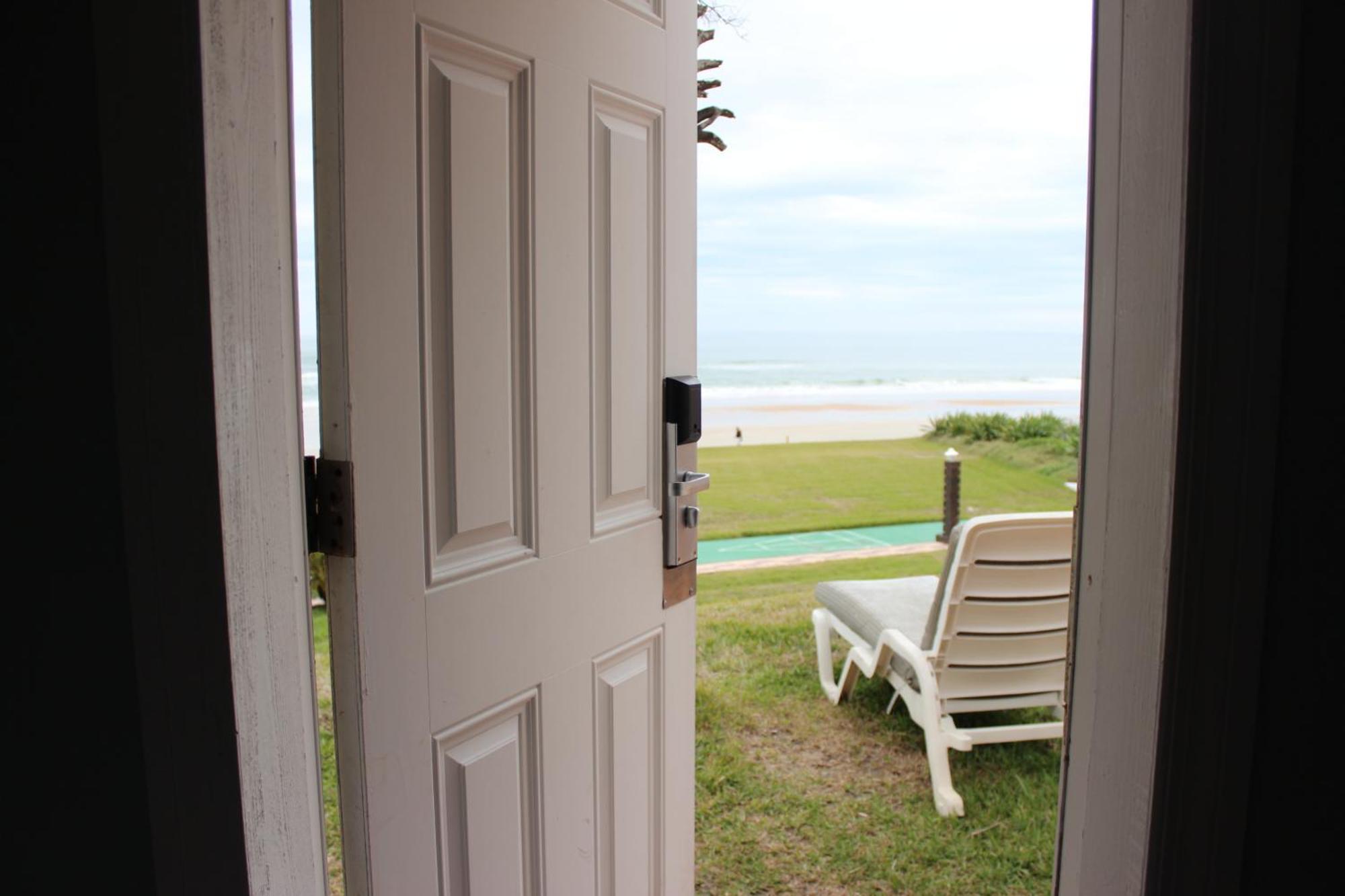Shoreline Suites & Cabana Cottages - Beachfront Daytona Beach Cameră foto